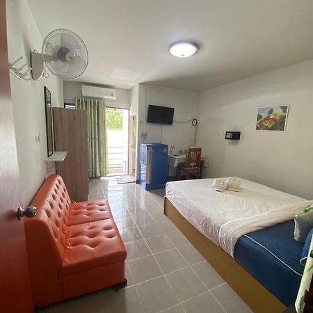 Jenny Hostel Huahin Kültér fotó