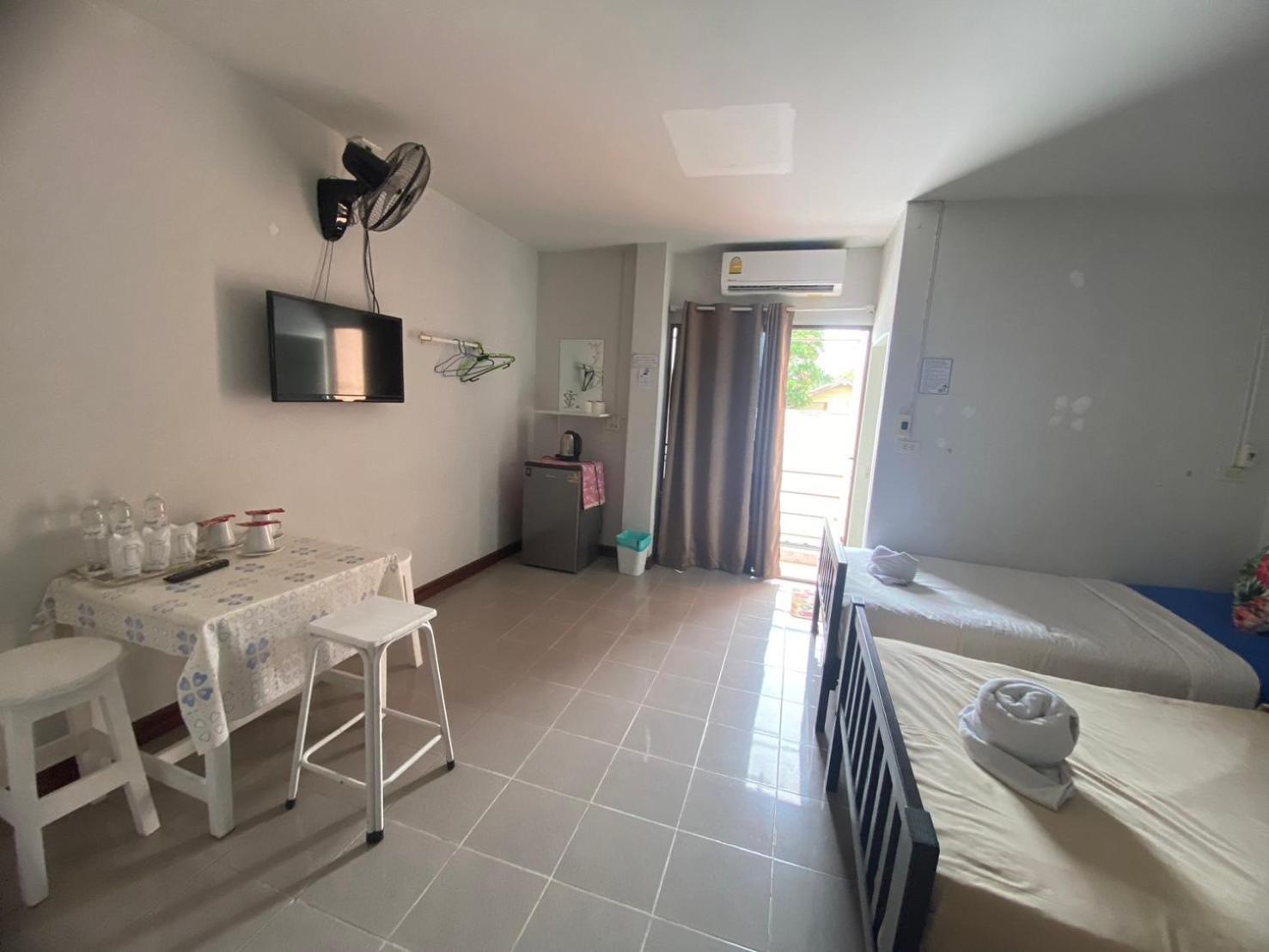 Jenny Hostel Huahin Kültér fotó